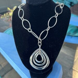 Silver Tone Layered Pendant Necklace..Beautiful
